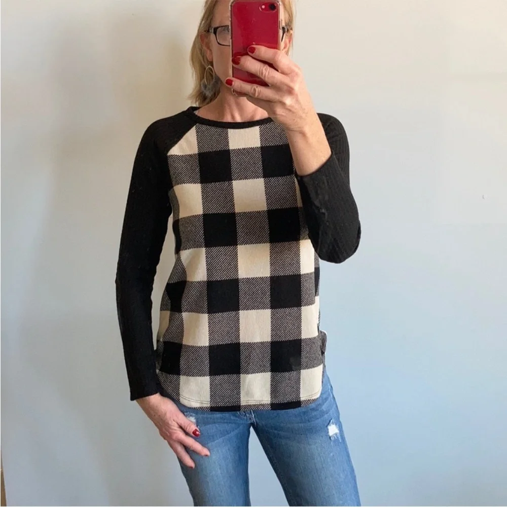 Black & White Buffalo Check, Elbow Patch Top - Picture 2 of 6